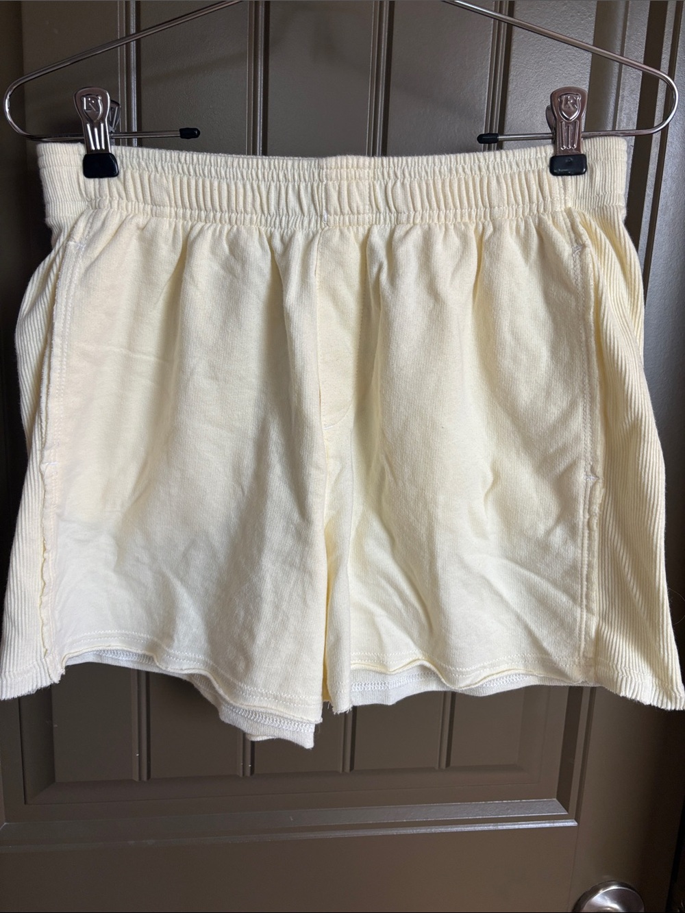 Aerie Let Loose Fleece Shortie, Light Yellow, Size Small